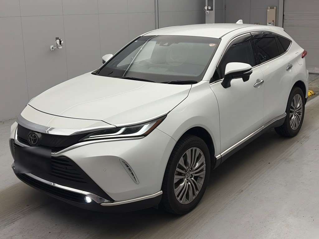 2023 Toyota Harrier Z Japan auction vehicle