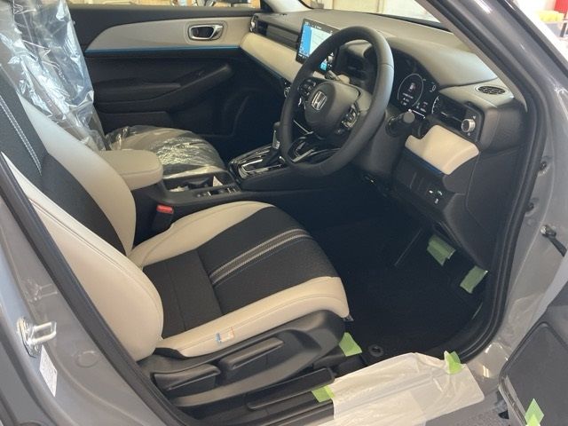 2026 Honda Vezel E: HEV Z Play Package auction photo 4