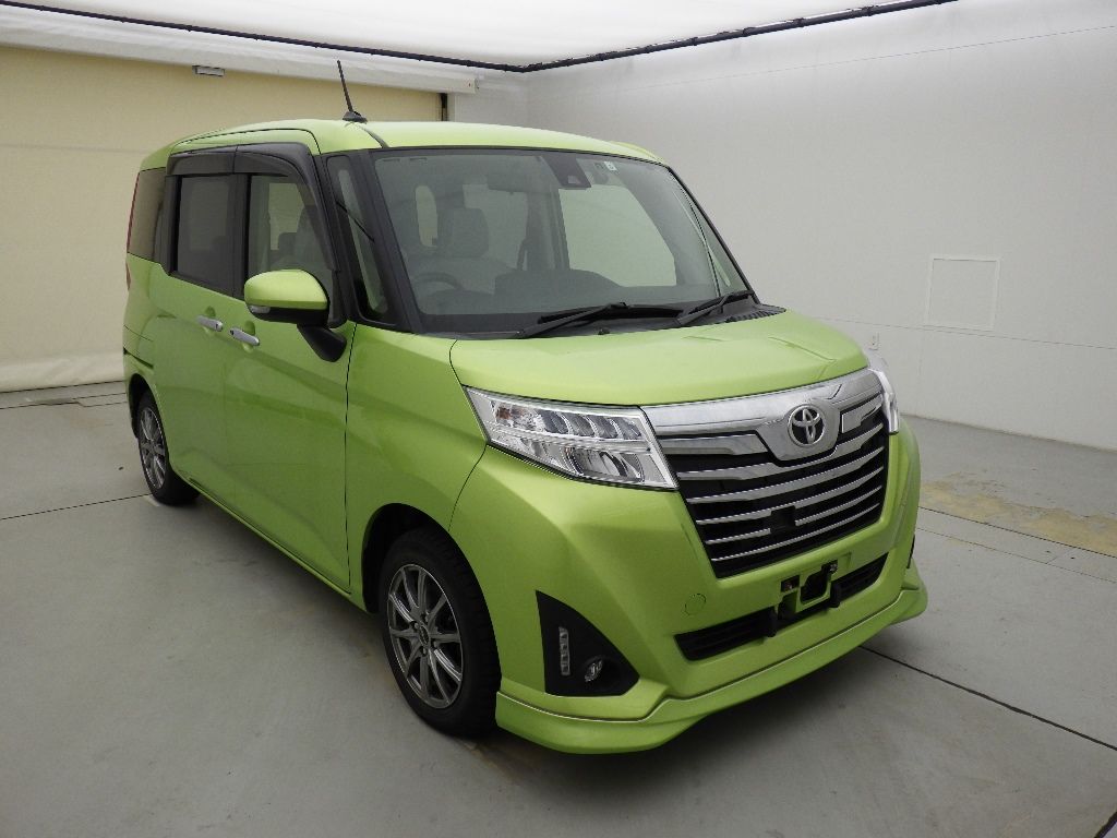 2017 Toyota Roomy 4WD カスタムG S Japan auction vehicle