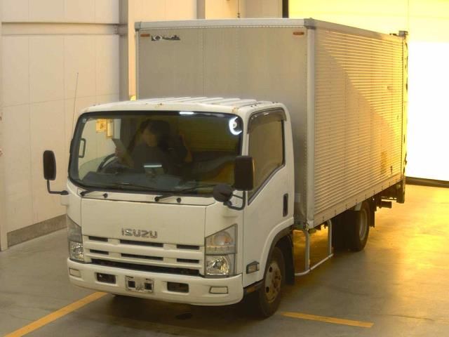2008 Isuzu Elf バン Japan auction vehicle