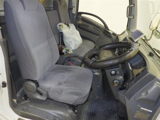 2008 Isuzu Elf バン auction photo 6