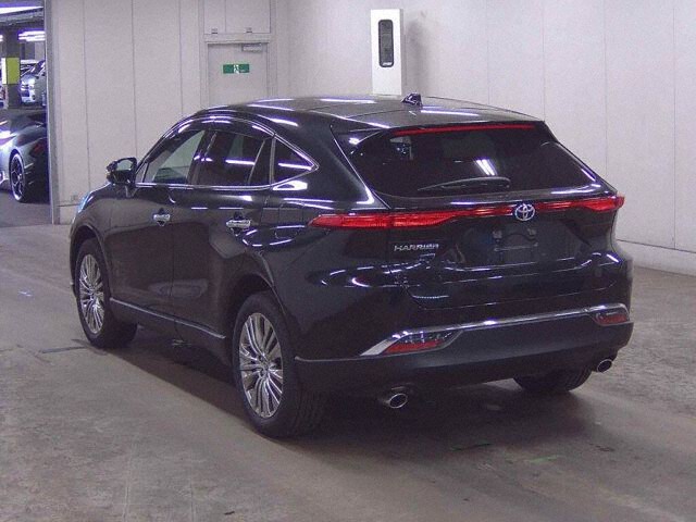 2024 Toyota Harrier Z Leather Package auction photo 2