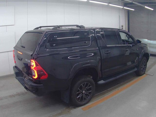 2022 Toyota Hilux Z GR Sport 4WD auction photo 5
