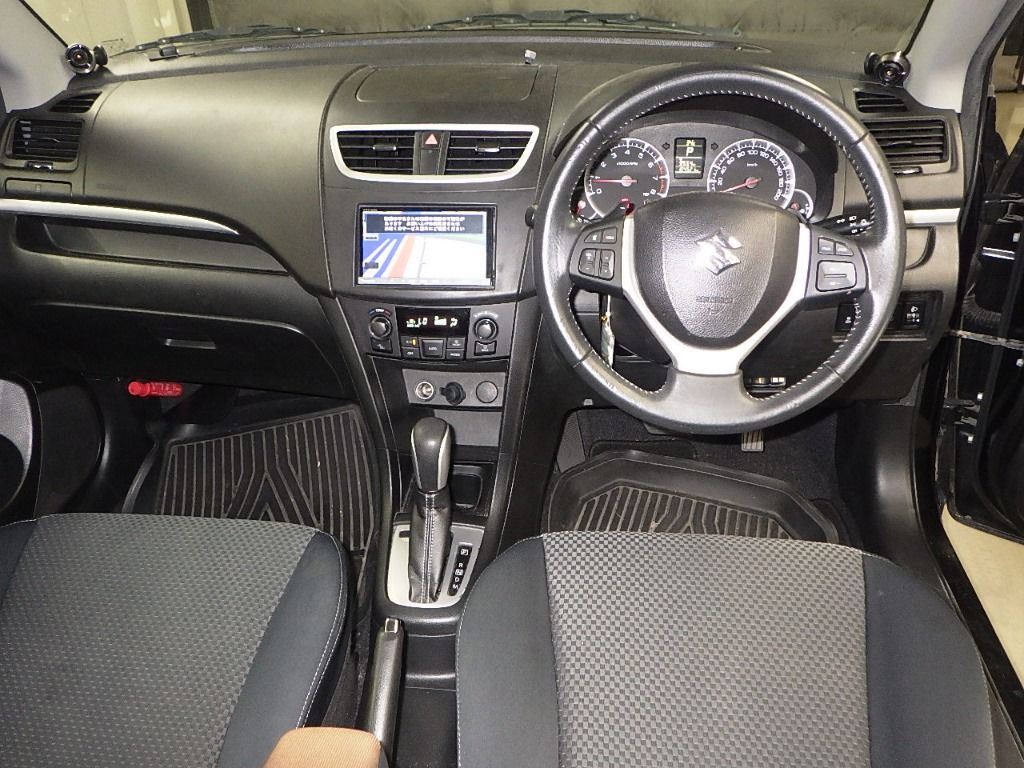 2014 Suzuki Swift RS auction photo 3