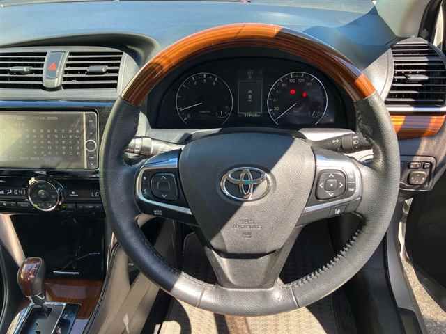 2019 Toyota Premio 1.8X EXパッケージ auction photo 3