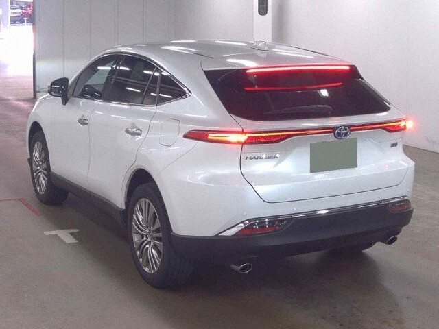 2024 Toyota Harrier Z auction photo 2
