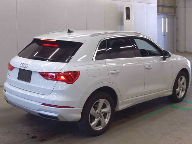 2020 Audi Q3 35TFSIアドバンス auction photo 5