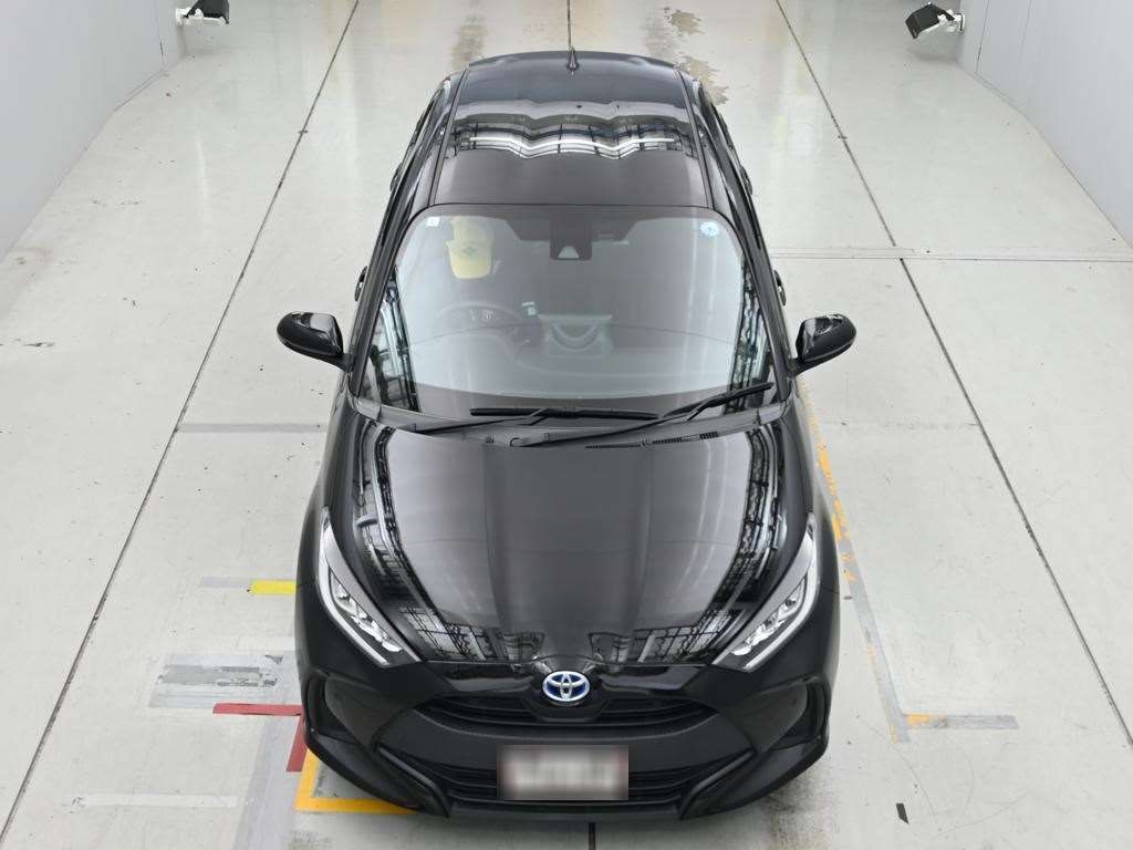 2022 Toyota Yaris ハイブリッドG auction photo 7