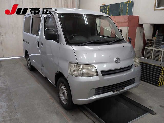 2015 Toyota タウンエース バン 4WD GL auction photo 4