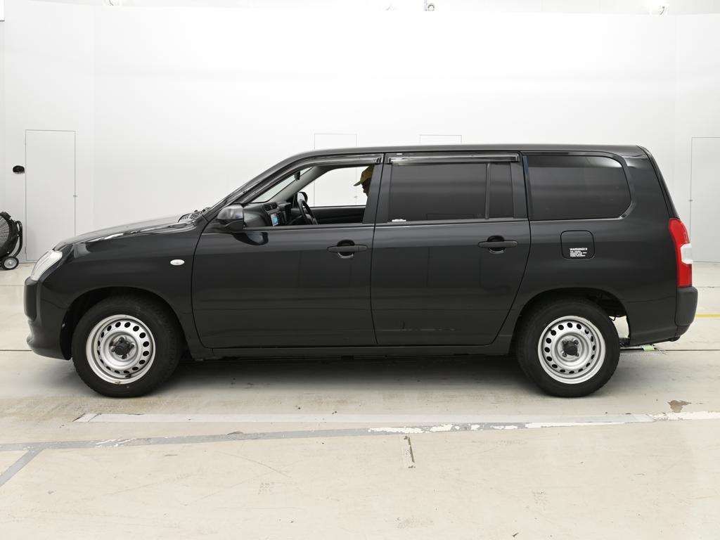 2021 Toyota Probox ハイブリッドDX コンフォート auction photo 4