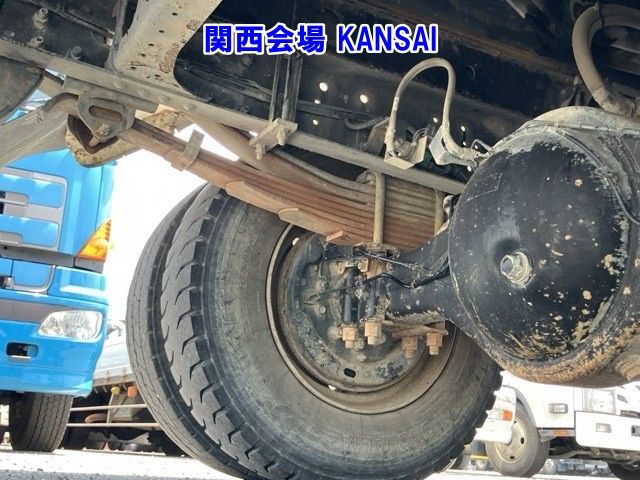 2012 Isuzu Forward dump auction photo 14