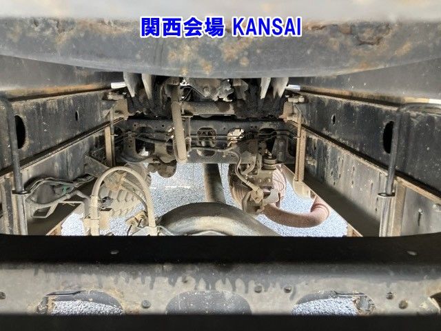 2012 Isuzu Forward dump auction photo 12