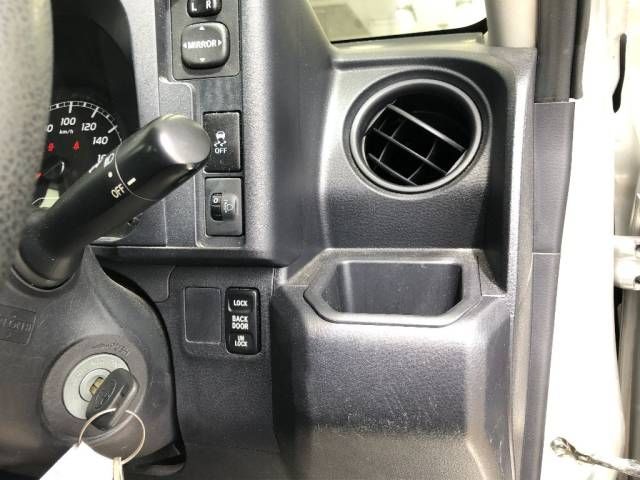 2015 Toyota Succeed U auction photo 5