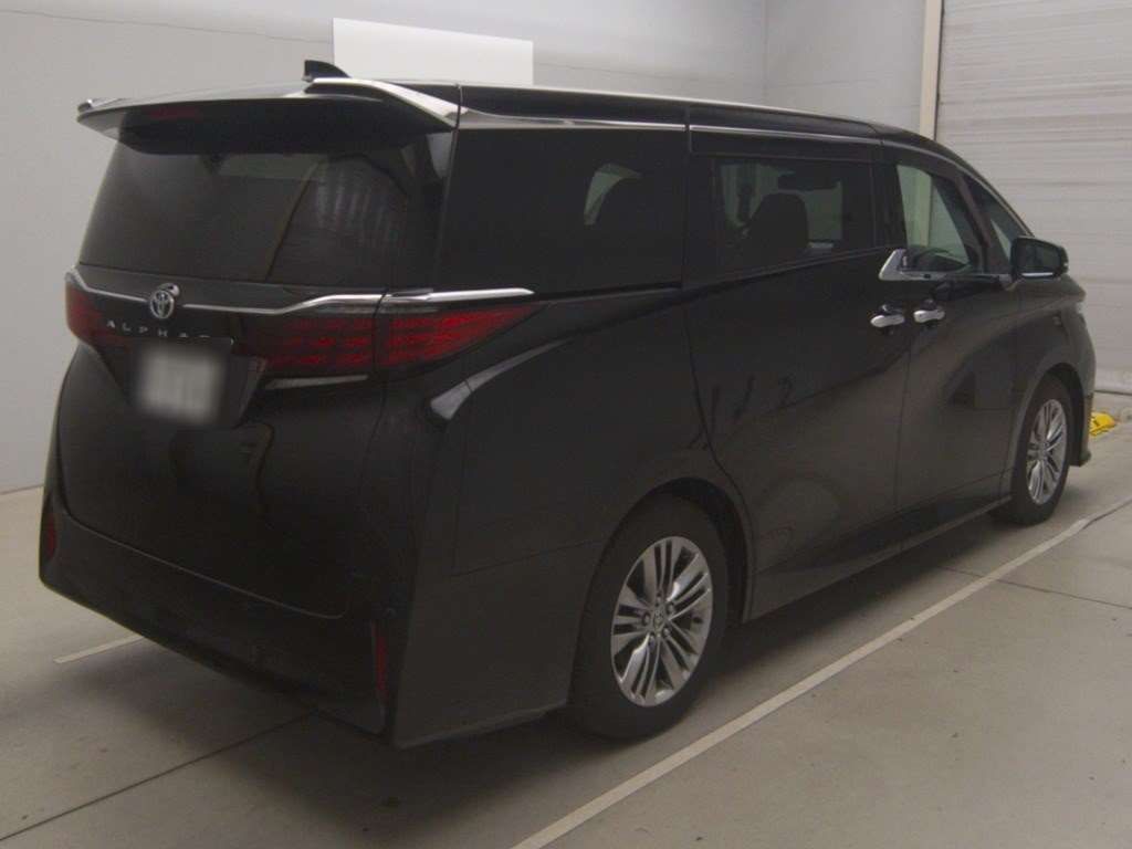 2023 Toyota Alphard Z 4WD auction photo 2