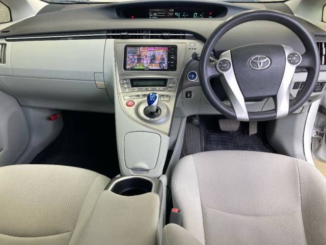 2014 Toyota Prius S auction photo 4