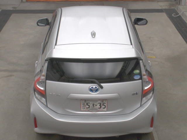 2020 Toyota Aqua S auction photo 7