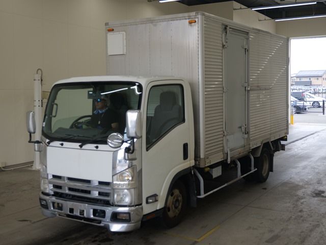 2011 Isuzu Elf アルミバン PG Japan auction vehicle