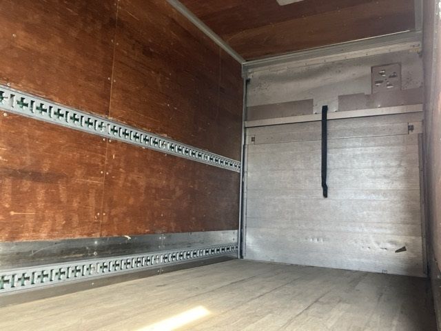 2011 Isuzu Elf アルミバン PG auction photo 20