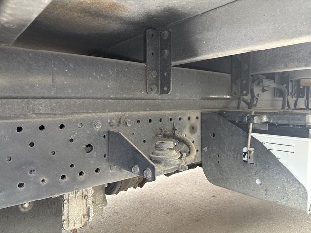 2011 Isuzu Elf アルミバン PG auction photo 12