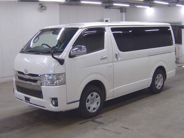2017 Toyota Hiace L Super GL Dark 4WD auction photo 4