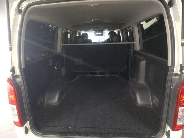 2017 Toyota Hiace L Super GL Dark 4WD auction photo 6