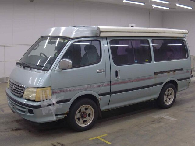 1996 Toyota Hiace ロングスーパーGL 4WD auction photo 4