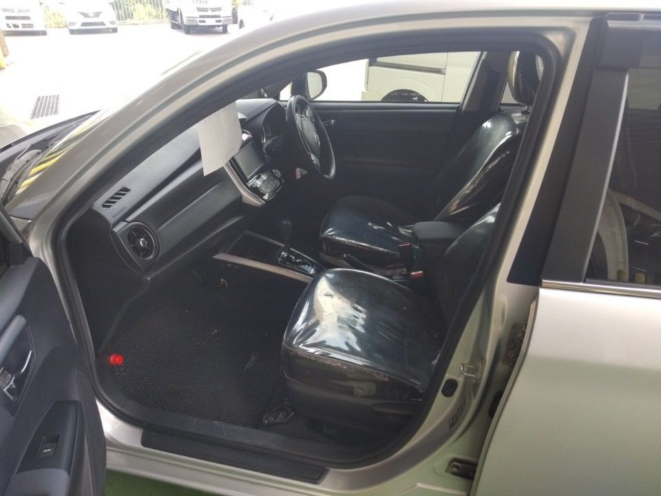 2015 Toyota Corolla Fielder auction photo 16
