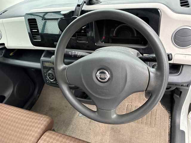 2011 Nissan モコ X auction photo 3