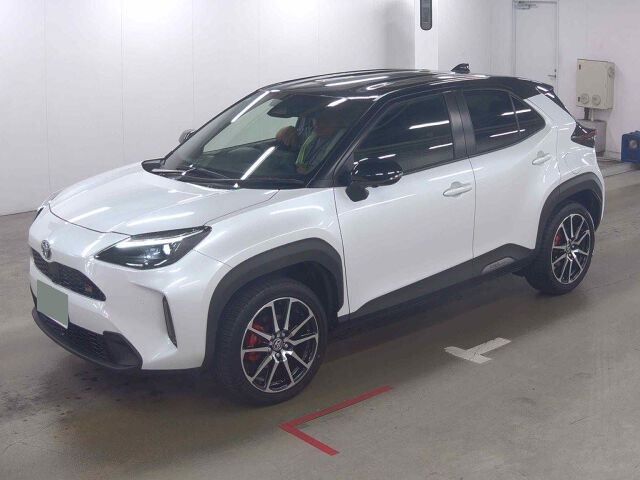 2025 Toyota Yaris Cross GRスポーツ auction photo 4