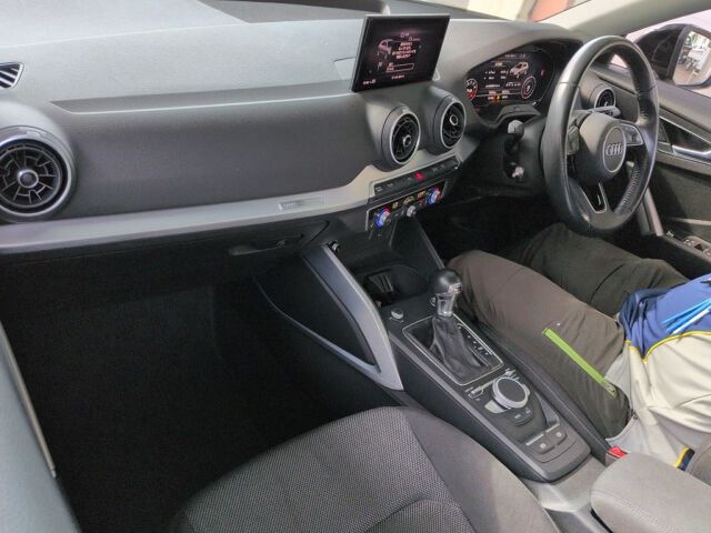 2017 Audi Q2 1.0TFSIスポーツ auction photo 3