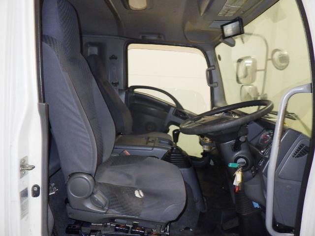 2018 Isuzu Forward 冷蔵・冷凍車 auction photo 6
