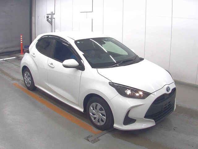 2023 Toyota Yaris X Japan auction vehicle