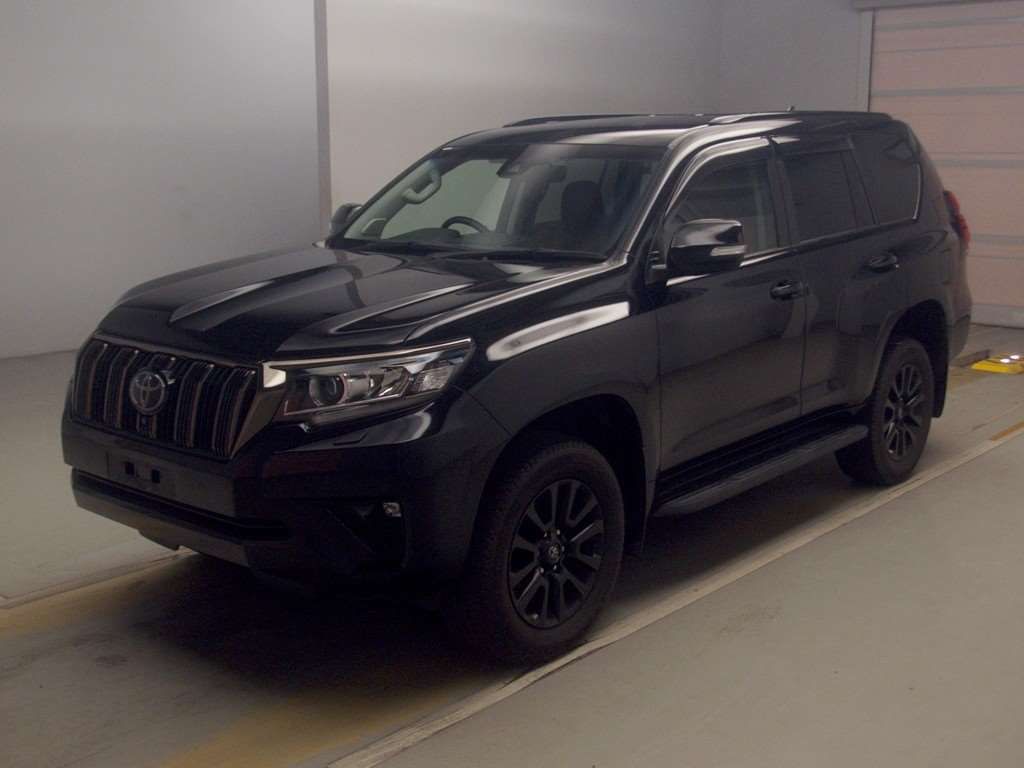 Japan Auction Vehicles 4 2022 Toyota Land Cruiser Prado TX L Pack 70th Anniversary 4WD auction photo