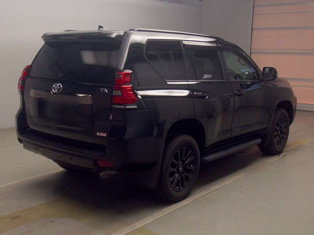 2022 Toyota Land Cruiser Prado TX L Pack 70th Anniversary 4WD auction photo 2