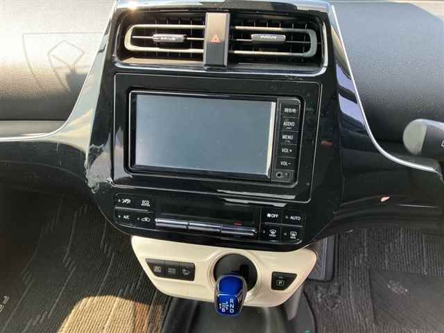 2016 Toyota Prius S auction photo 6