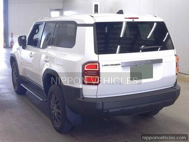2026 Toyota Land Cruiser 250 GX 4WD auction photo 2