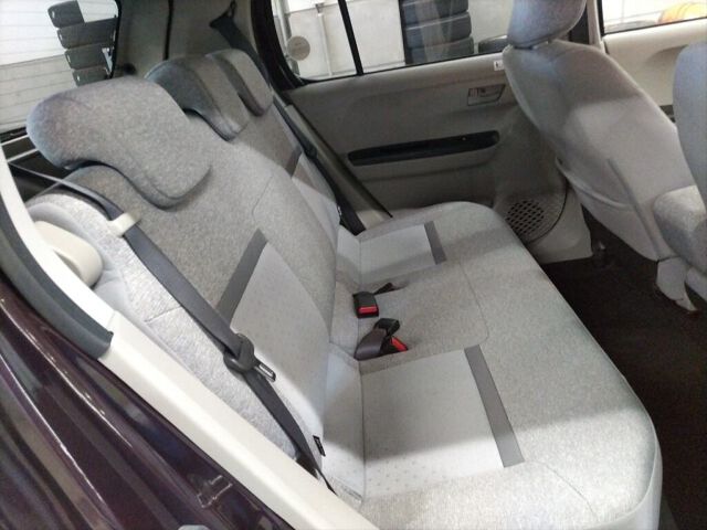 2022 Toyota Passo X Lパッケージ 4WD auction photo 6