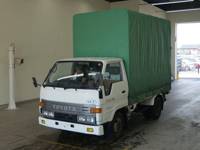 Japan Auction Vehicles 21 1992 Toyota Dyna ヒラ.ホロ auction photo