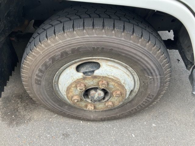 1992 Toyota Dyna ヒラ.ホロ auction photo 9