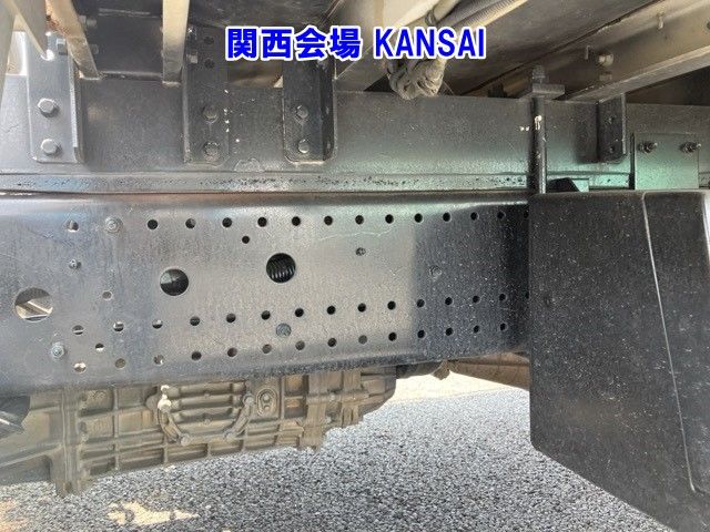 2013 Isuzu Forward Aluminum Wing auction photo 10