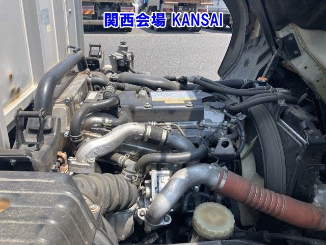 2013 Isuzu Forward Aluminum Wing auction photo 8