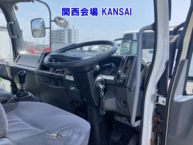 2013 Isuzu Forward Aluminum Wing auction photo 4
