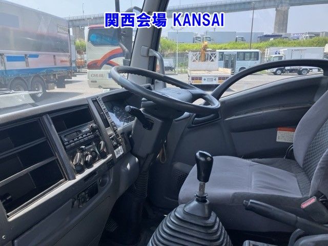 2013 Isuzu Forward Aluminum Wing auction photo 5