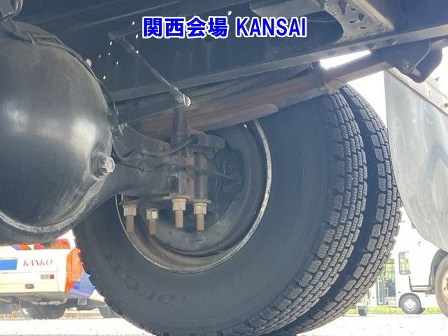 2013 Isuzu Forward Aluminum Wing auction photo 13