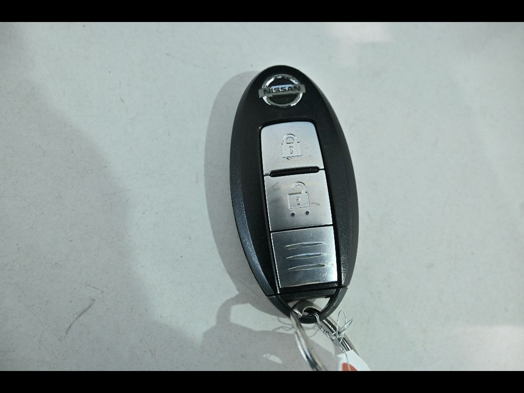 2011 Nissan ノート HB 15X SV auction photo 12