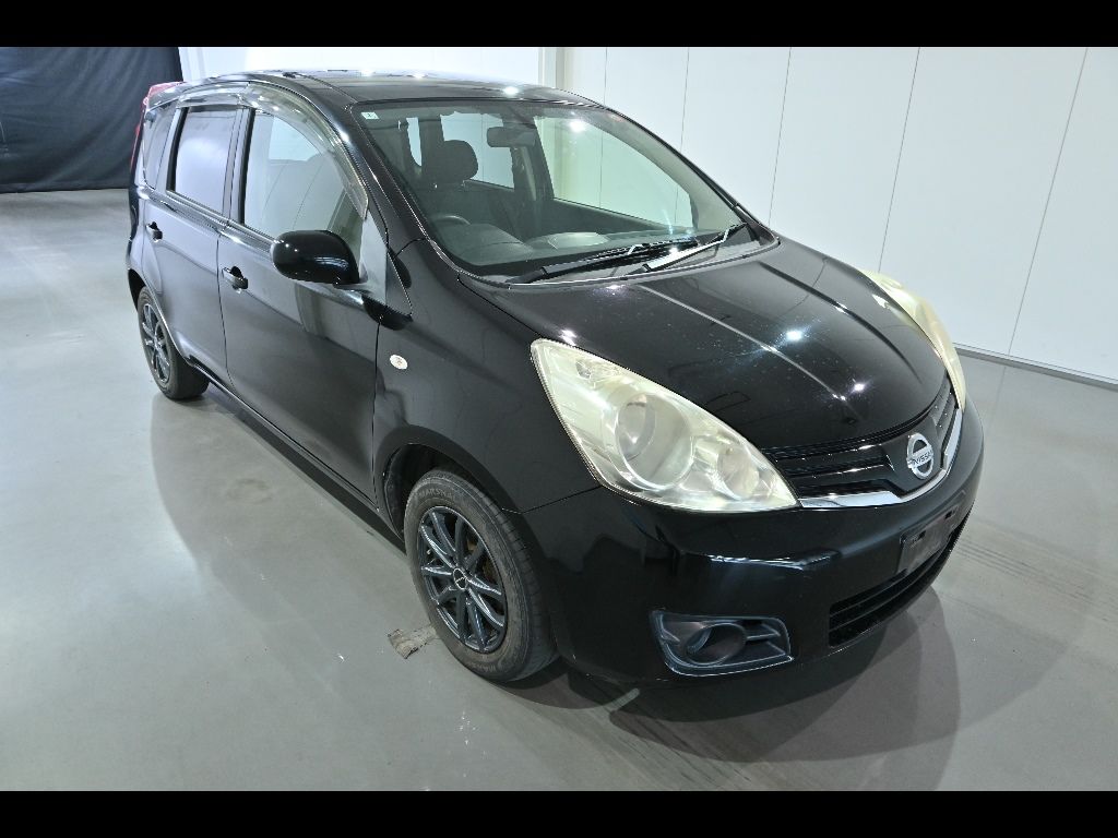 Japan Auction Vehicles 15 2011 Nissan ノート HB 15X SV auction photo