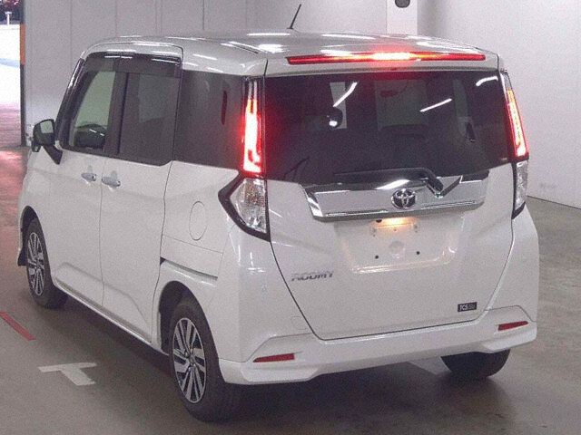 2025 Toyota Roomy Custom G 4WD auction photo 2