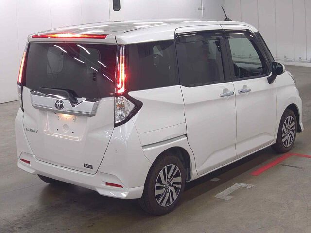 2025 Toyota Roomy Custom G 4WD auction photo 5
