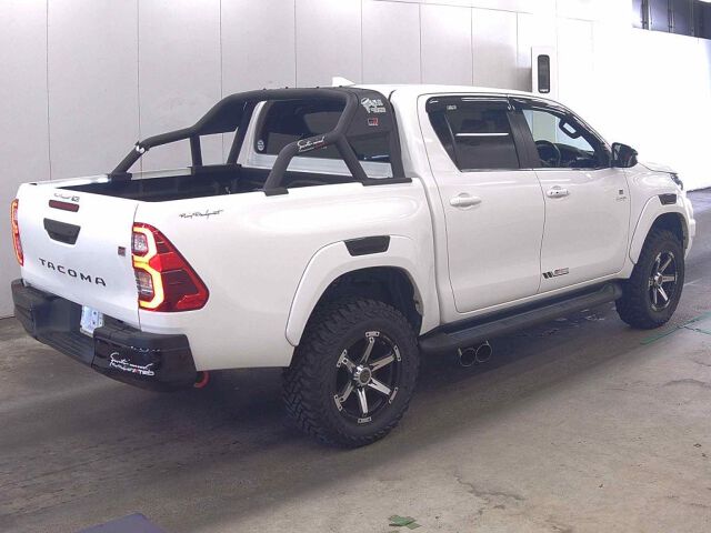 2023 Toyota Hilux Z GRスポーツ 4WD auction photo 5