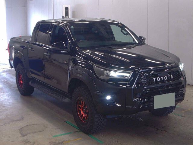 Japan Auction Vehicles 8 2023 Toyota Hilux Z GRスポーツ 4WD auction photo